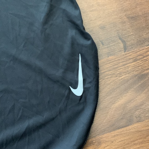 Nike Racerback Singlet - Picture 2 of 4